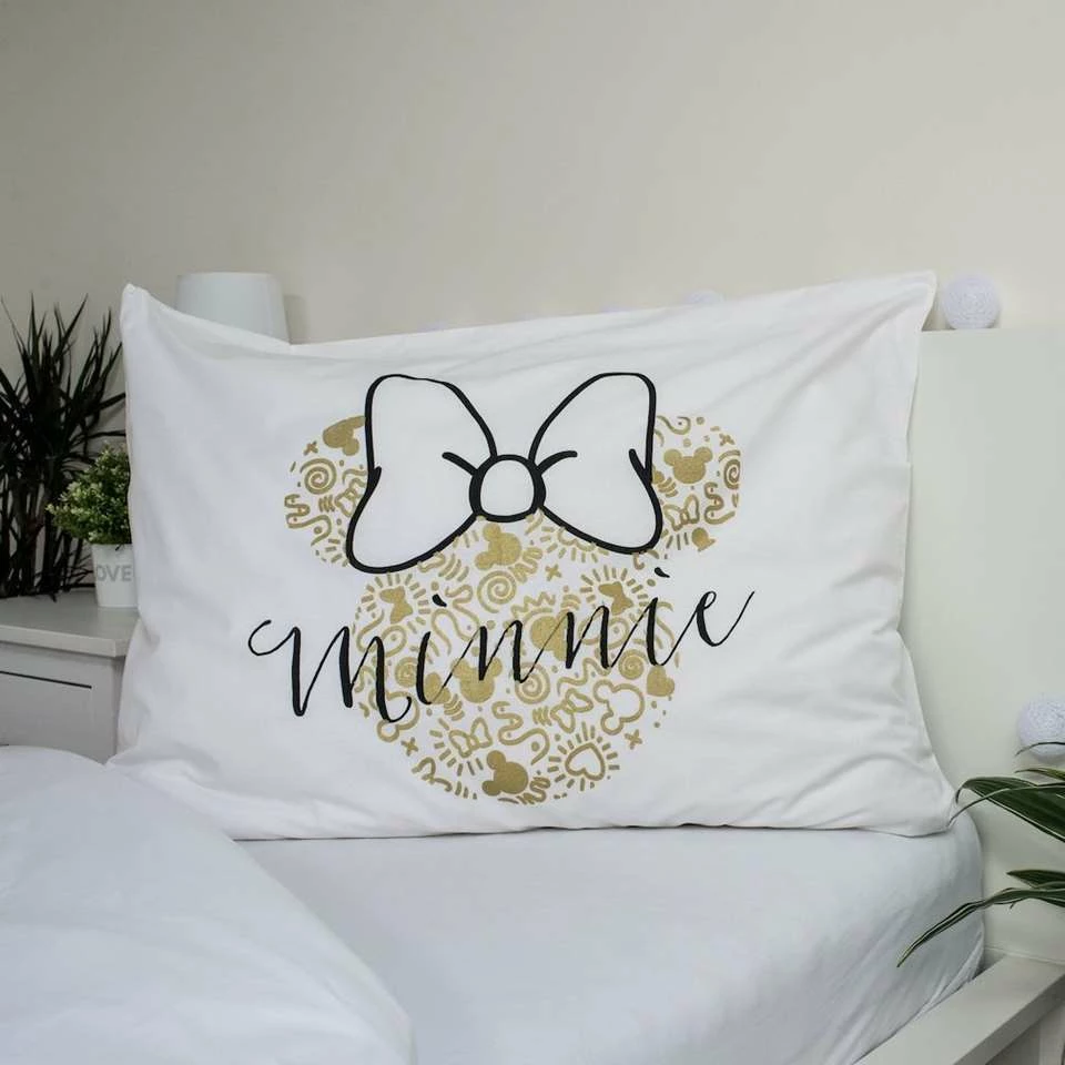 Disney Minnie Mouse Dekbedovertrek Gold - Eenpersoons - 140 X 200 Cm - Katoen 6 Disney Minnie Mouse Dekbedovertrek Gold - Eenpersoons - 140 X 200 Cm - Katoen - Afbeelding 4