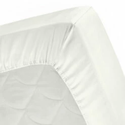 Cinderella Sundays - Hoeslaken (tot 25 Cm) - Satijn - 80x210 Cm - Ivory -NL Beddengoed Verkoop 2024 1000030250 0101