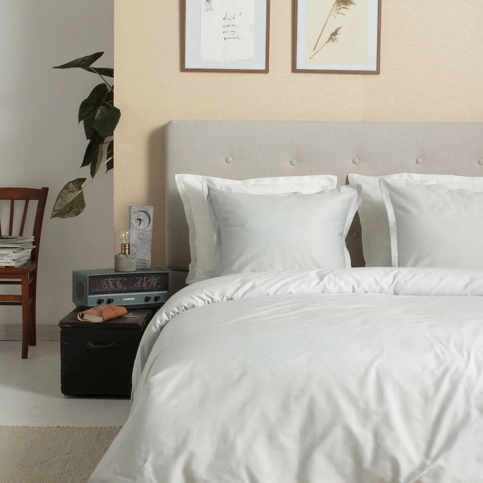 Cinderella Dekbedovertrek Satijn - 260x200/220 Cm - Lichtgrijs 4 Cinderella Dekbedovertrek Satijn - 260x200/220 Cm - Lichtgrijs - Afbeelding 2