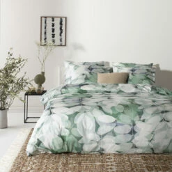 Cinderella Dekbedovertrek Levy - Satijn - 240x200/220 Cm - Green 6 Cinderella Dekbedovertrek Levy - Satijn - 240x200/220 Cm - Green -NL Beddengoed Verkoop 2024 1000034396 0101