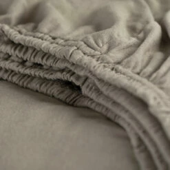 Cinderella - Hoeslaken (tot 25 Cm) - Jersey - 120x200 Cm - Taupe -NL Beddengoed Verkoop 2024 1000036638 0102