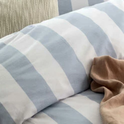 Cinderella Dekbedovertrek Jacky - Katoen - 240x200/220 Cm - Soft Blue 8 Cinderella Dekbedovertrek Jacky - Katoen - 240x200/220 Cm - Soft Blue -NL Beddengoed Verkoop 2024 1000041610 0102