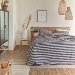 Ariadne At Home Dekbedovertrek Knit Stripes Black/White-Lits-jumeaux (240 X 2... -NL Beddengoed Verkoop 2024 1000057336 0103