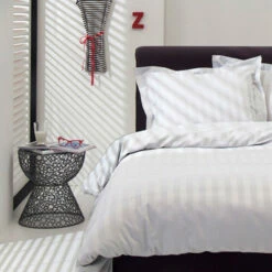 Dekbedovertrek Damai Linea White Satijn-240x200/220 -NL Beddengoed Verkoop 2024 1000057426 0103