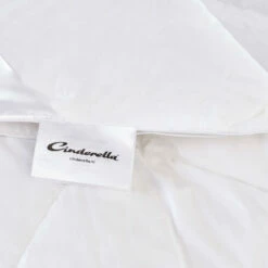 Cinderella Lounge - Donzen Dekbed 4-seizoenen - 140x200 Cm -NL Beddengoed Verkoop 2024 1000065445 0102