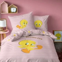 Looney Tunes Dekbedovertrek Tweety - 140 X 200 + 63 X 63 Cm - Katoen -NL Beddengoed Verkoop 2024 1000066812 0101