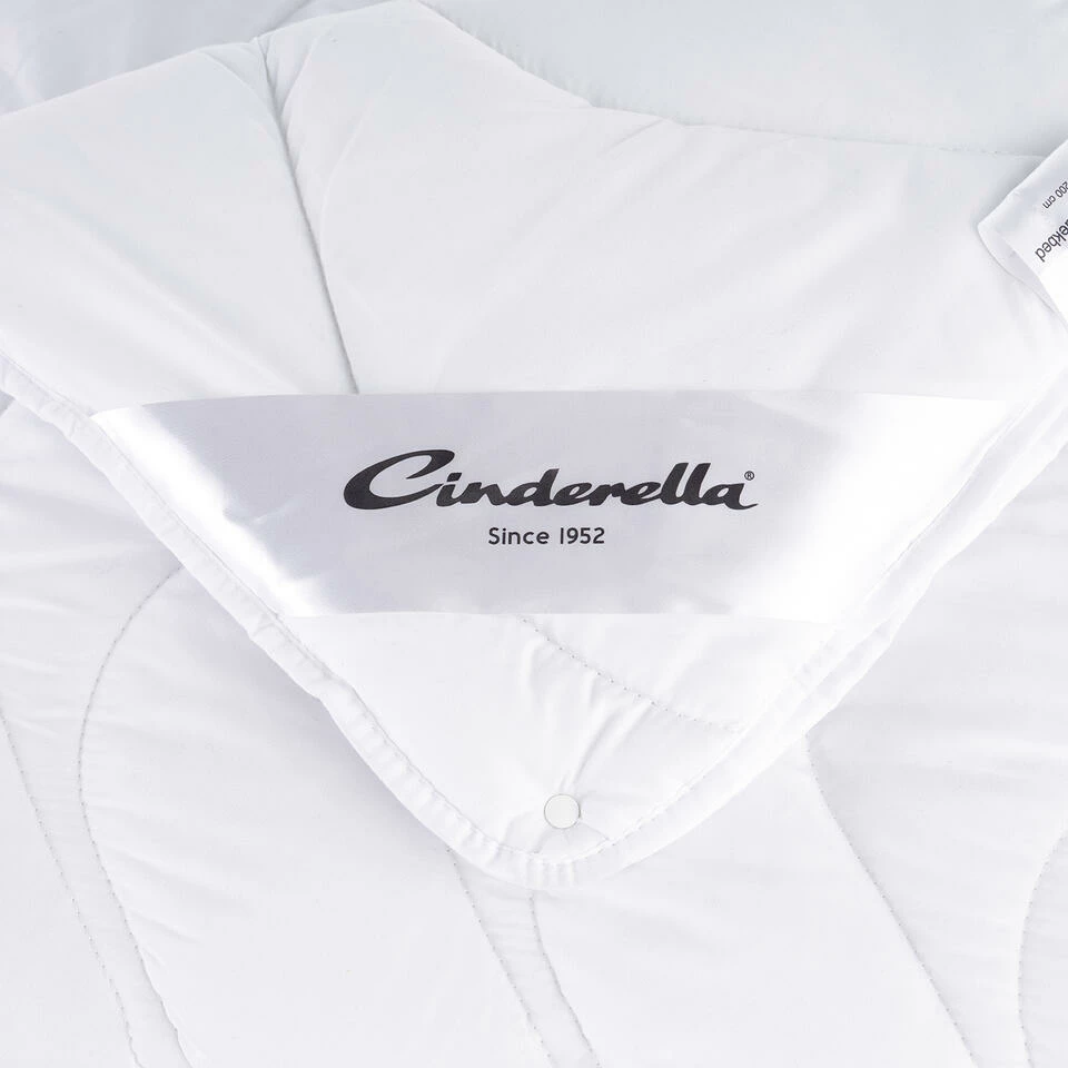 Cinderella Dance - Dekbed 4-seizoenen - 140x220 Cm 4 Cinderella Dance - Dekbed 4-seizoenen - 140x220 Cm - Afbeelding 2