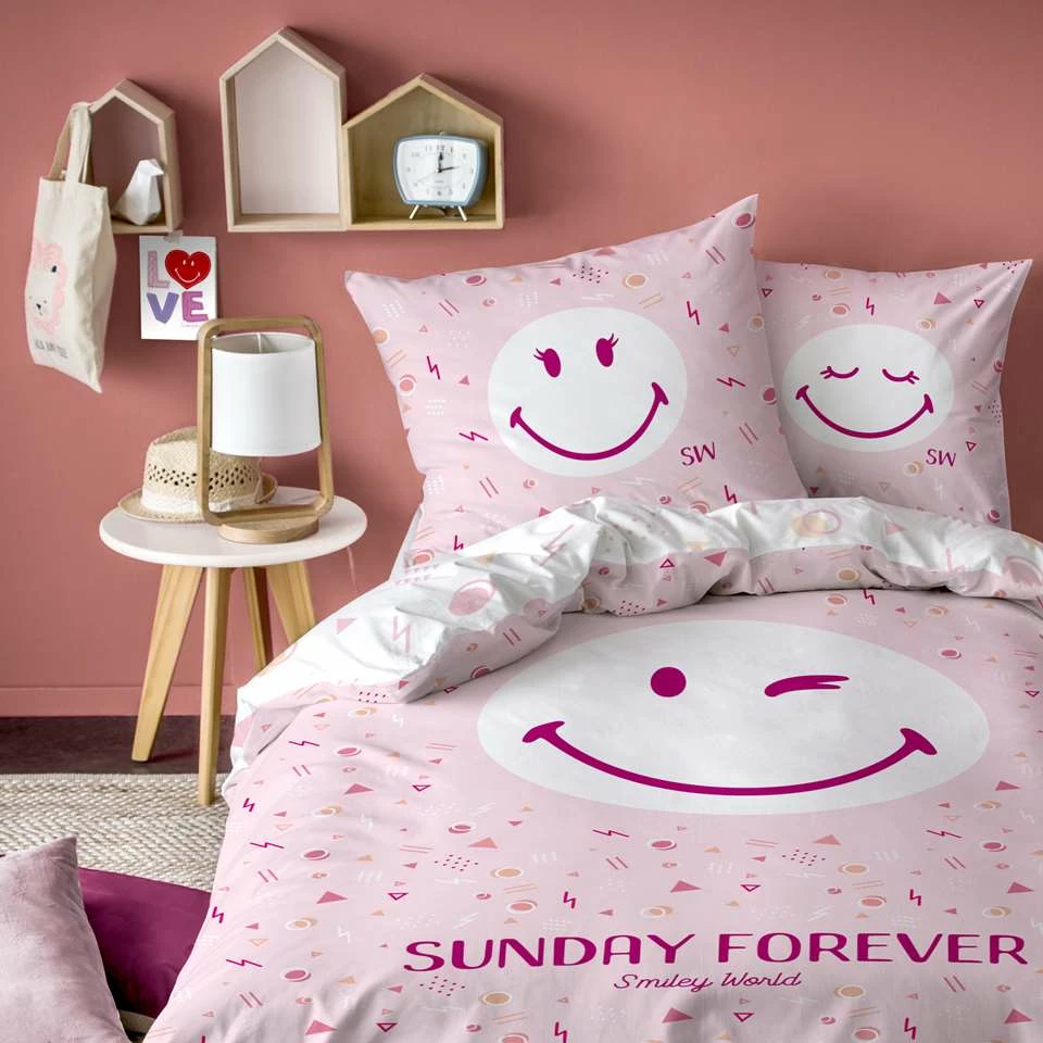 Smiley World Sunday Dekbedovertrek - Eenpersoons - 140 X 200 Cm - Roze 4 Smiley World Sunday Dekbedovertrek - Eenpersoons - 140 X 200 Cm - Roze - Afbeelding 2