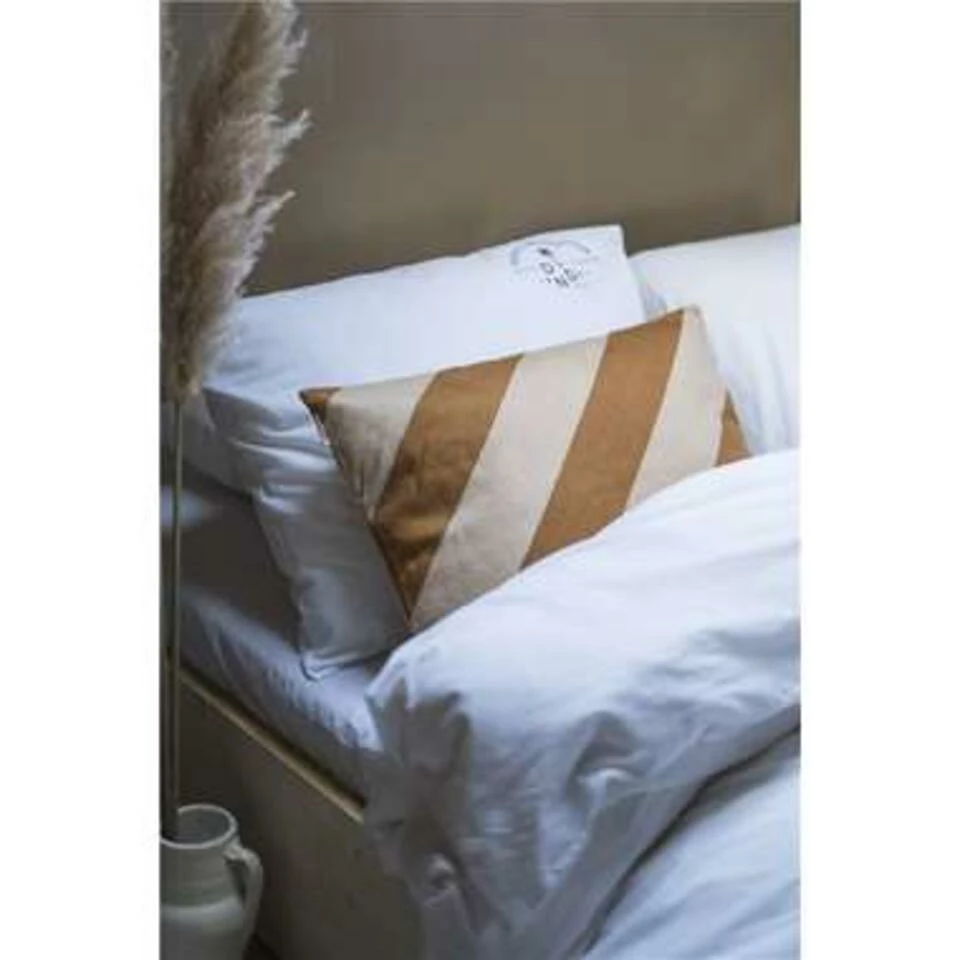 Dindi Home - Dekbedovertrek Plain Beauty - 240x220 Cm - Wit 4 Dindi Home - Dekbedovertrek Plain Beauty - 240x220 Cm - Wit - Afbeelding 2