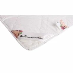Cinderella Dekbed Green Line RPET - Middelwarm - 200x200 Cm -NL Beddengoed Verkoop 2024 81006136 0300 2