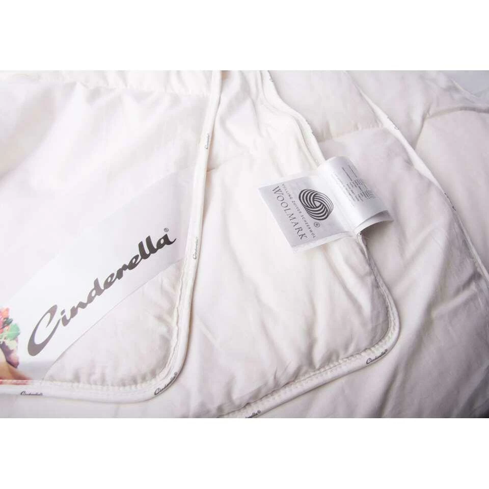 Cinderella 4-seizoenen Dekbed Lana - Wol - 140x200 Cm 6 Cinderella 4-seizoenen Dekbed Lana - Wol - 140x200 Cm - Afbeelding 4