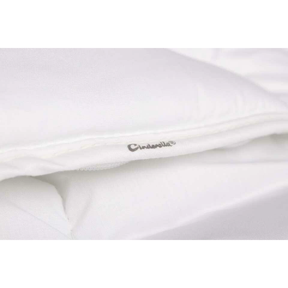 Cinderella Dekbed Mellow 2.0 - 4-seizoenen - 200x200 Cm 4 Cinderella Dekbed Mellow 2.0 - 4-seizoenen - 200x200 Cm - Afbeelding 2