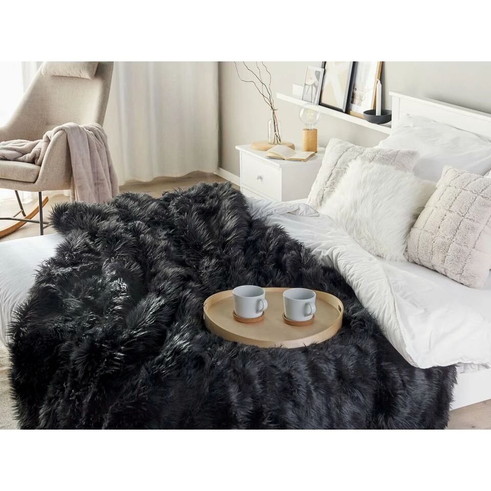 Beliani Sprei DELICE - Zwart Acryl 4 Beliani Sprei DELICE - Zwart Acryl - Afbeelding 2